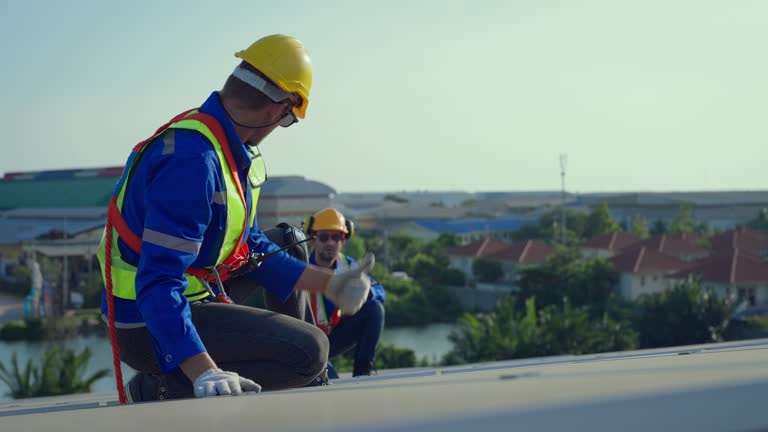Best Storm Damage Roof Repair  in Seaside, OR